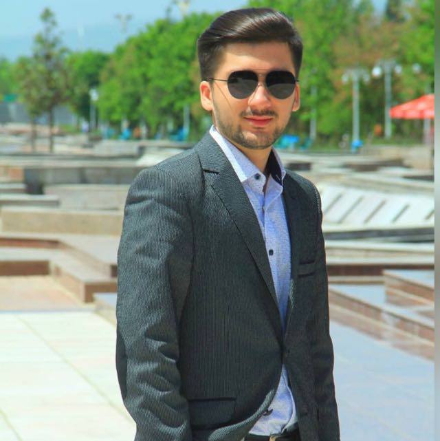 Фото менеджера